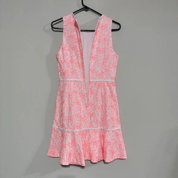 Lilly Pulitzer Ellen Embroidered Lasercut Dress Size 2 - Picture 6 of 15